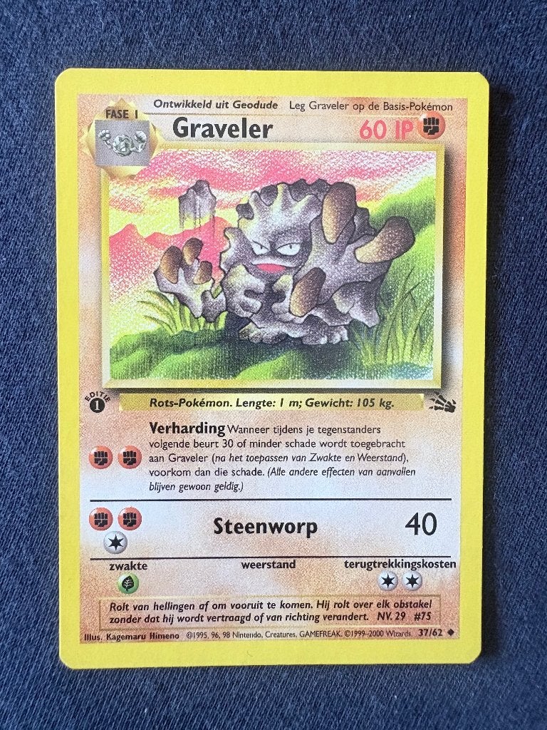 Graveler 1st Edition - Fossil 37/62 - Mint, Ophalen of Verzenden, Zo goed als nieuw, Losse kaart
