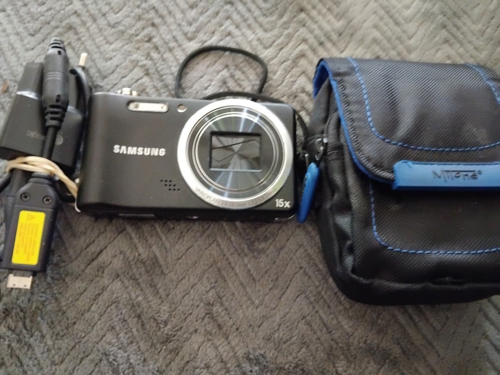 Samsung wb600 digitale kompakt camera., Audio, Tv en Foto, Fotocamera's Digitaal, Ophalen, 12 Megapixel, Compact, Zo goed als nieuw
