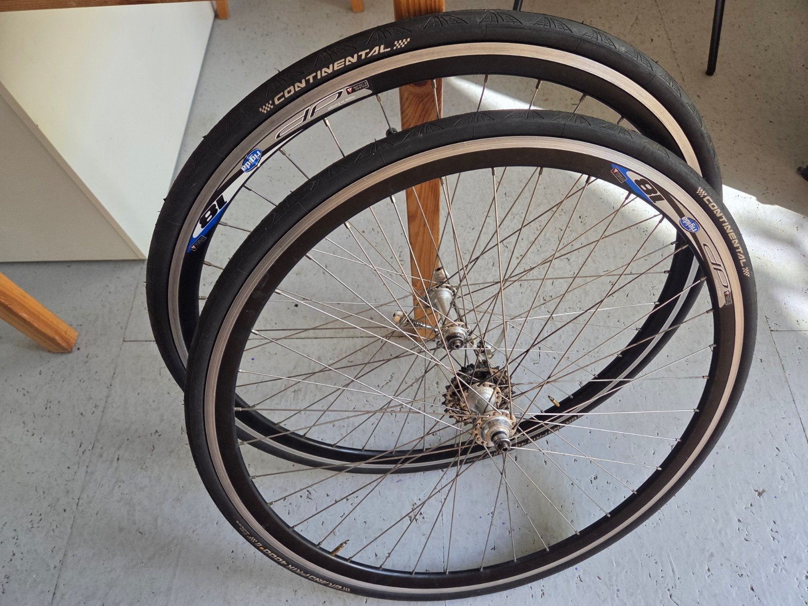 rigida dp18wielen met dura ace 7700 naven, Ophalen of Verzenden