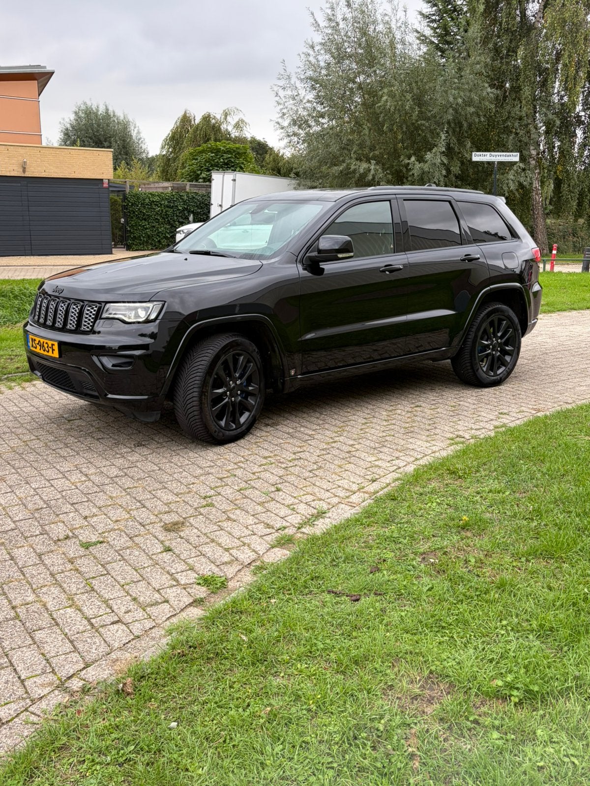 Jeep Grand Cherokee 3.0 CRD V6 184KW AUT 2017 Zwart, Auto's, Automaat, Zwart, USB, Diesel
