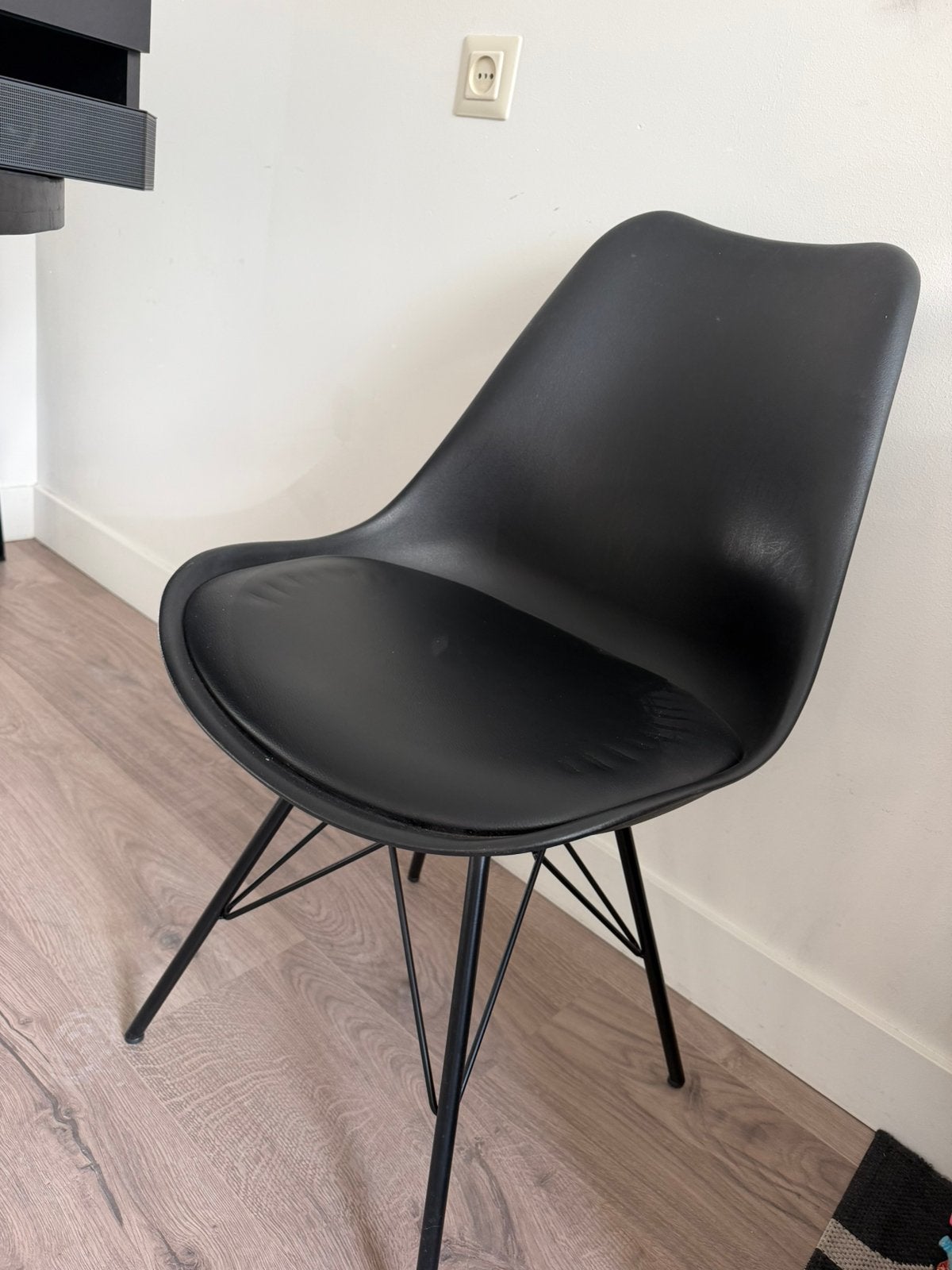 5 zwarte kuipstoelen, Huis en Inrichting, Stoelen, Ophalen of Verzenden, Gebruikt, Zwart, Vijf, Zes of meer stoelen