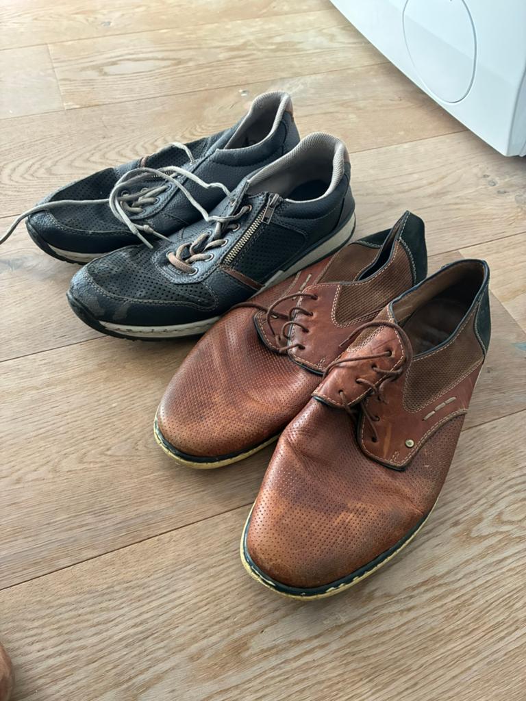 Schoenen 2 paar, Kleding | Heren, Schoenen, Ophalen of Verzenden, Zo goed als nieuw, Veterschoenen