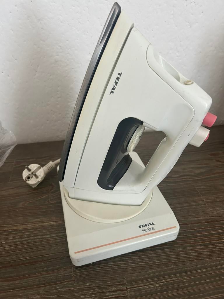 strijkijzer TEFAL 10 euro ophalen of verzenden, Witgoed en Apparatuur, Strijkijzers en Strijkplanken, Ophalen of Verzenden, Zo goed als nieuw