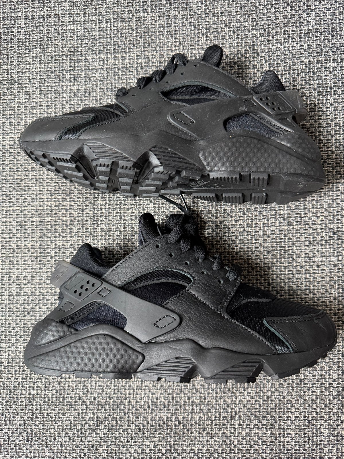 Nike Air Huarache - Nieuw zonder doos - Maat 38.5, Zwart, Nieuw, Ophalen of Verzenden, Sneakers of Gympen