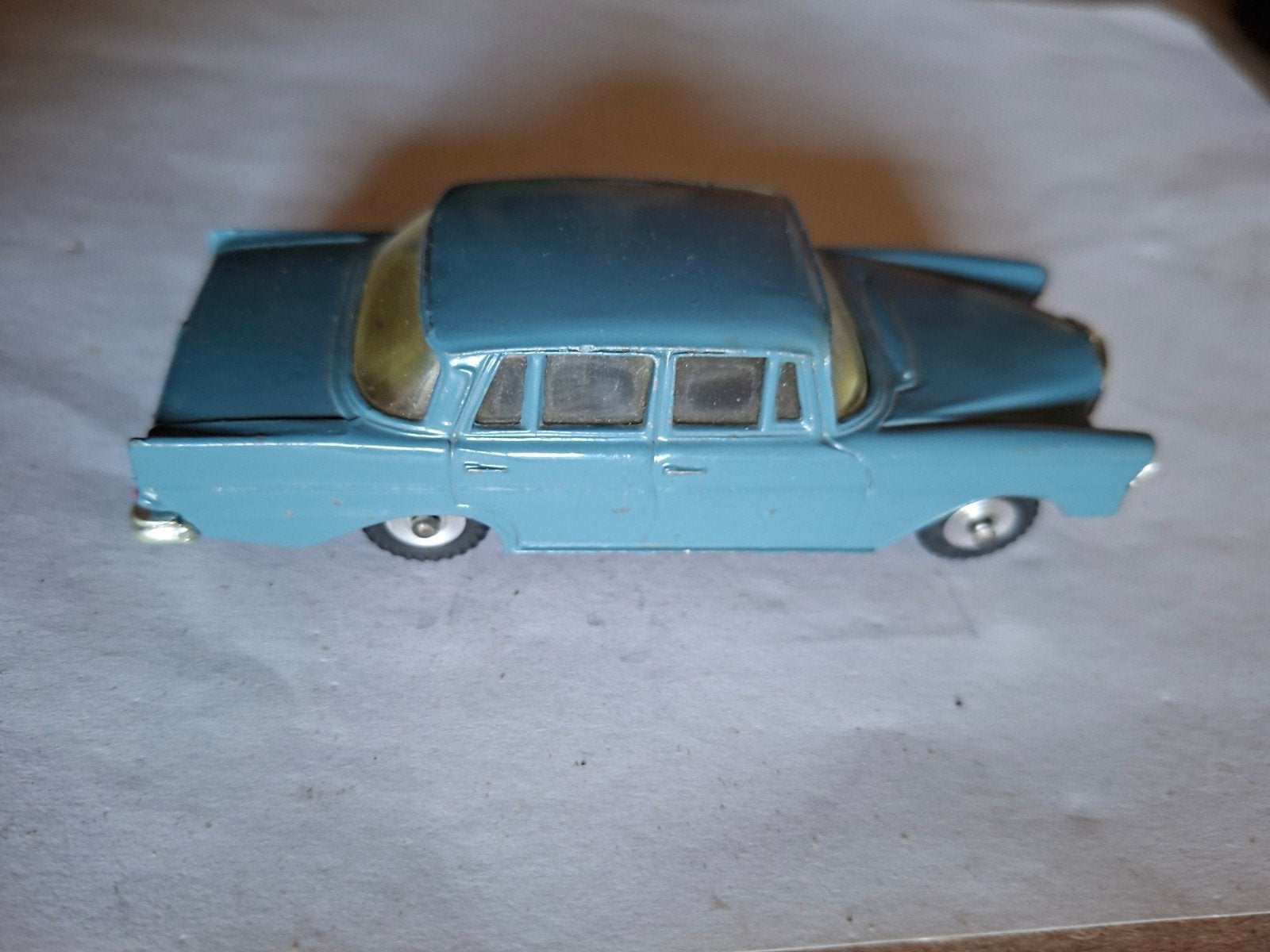 Dinky Toys Meccano Mercedes Benz 220 SE No. 186 Schaal 1:43, Hobby en Vrije tijd, Modelauto's | 1:43, Ophalen of Verzenden