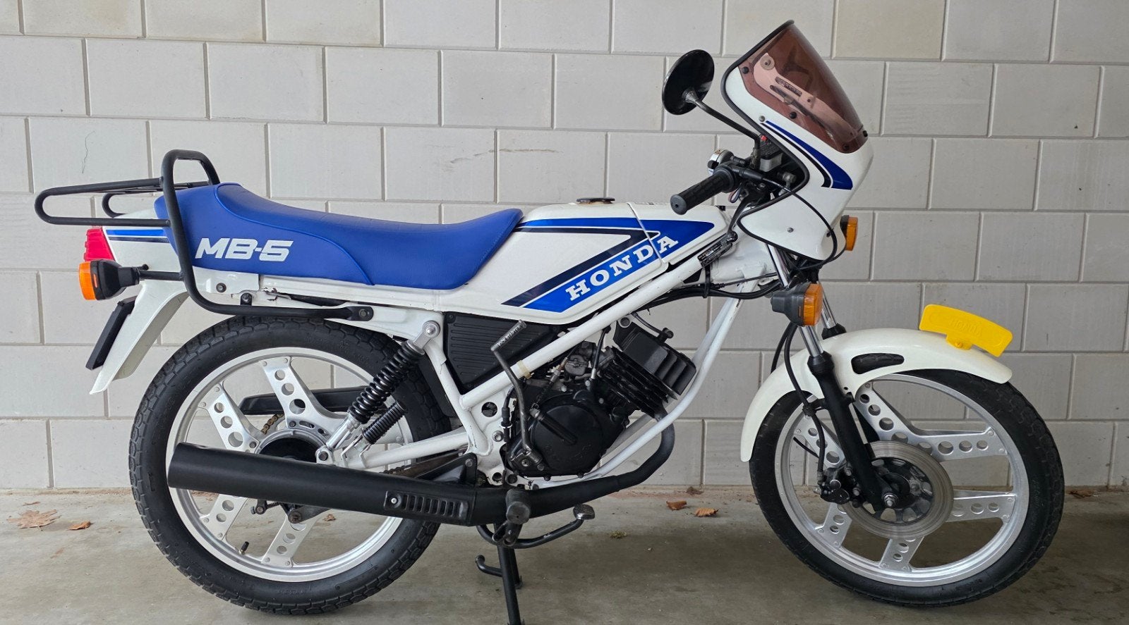 Honda MB5 bromfiets - 50cc, 4 versnellingen, in Concourstaat, Fietsen en Brommers, Ophalen, Maximaal 45 km/u, Zo goed als nieuw