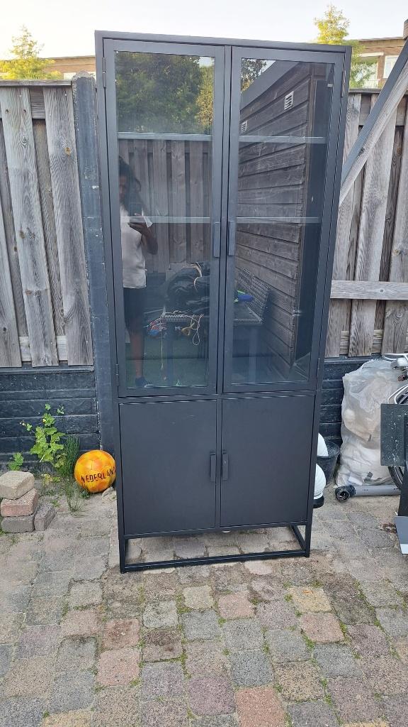 Vitrinekast label 51 zwart, Ophalen, 50 tot 100 cm, Glas, 150 tot 200 cm