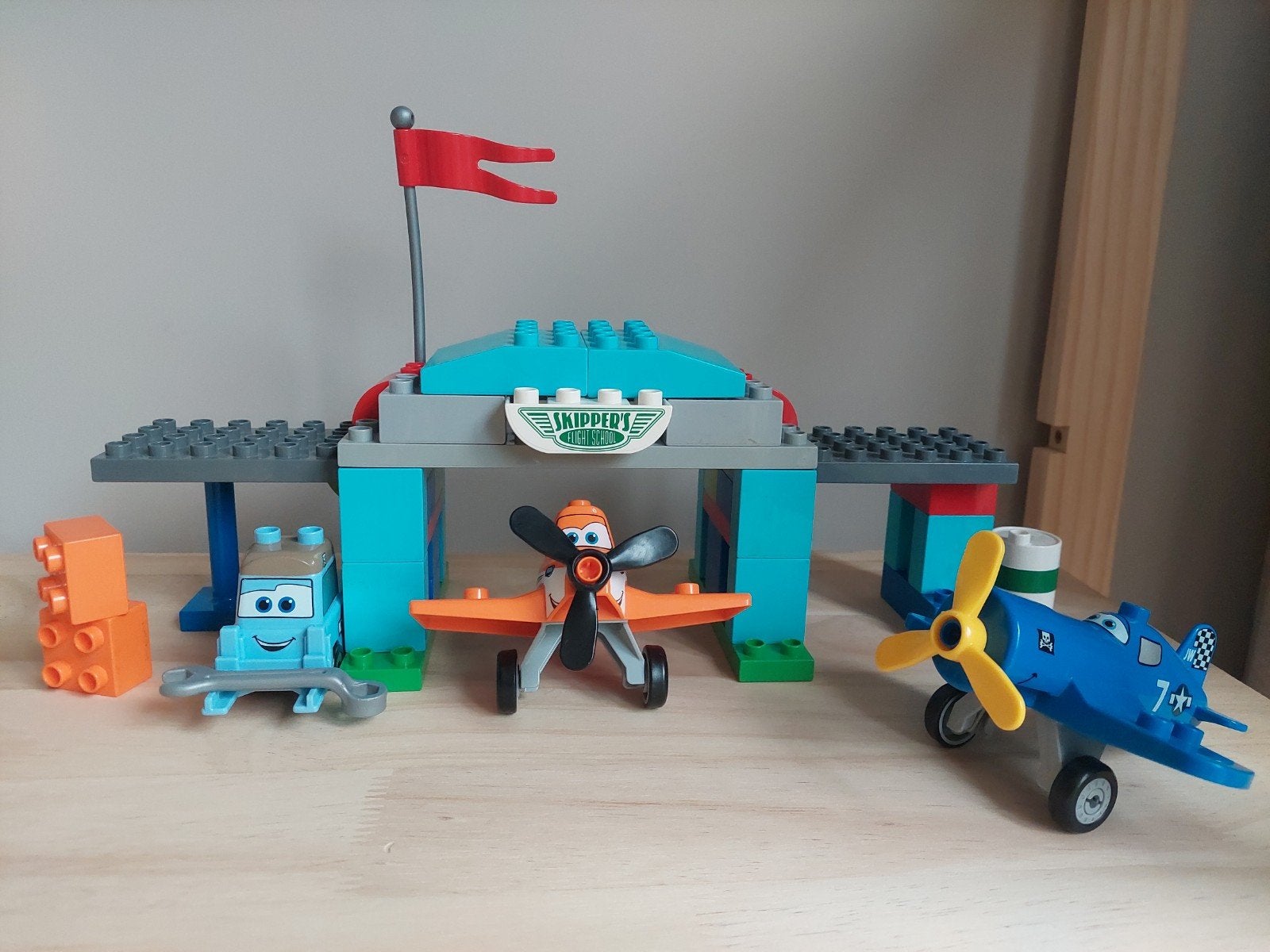 Duplo Planes Skipper's Vliegschool set, Ophalen, Gebruikt, Overige merken