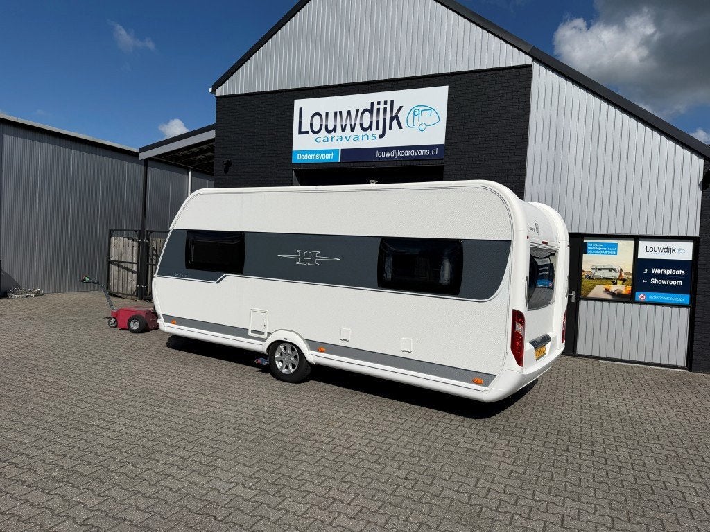 HOBBY De Luxe 495 UL ’14 (Mover, Enkele Bedden), Caravans en Kamperen, Rondzit, Hobby, 7 tot 8 meter, Bedrijf