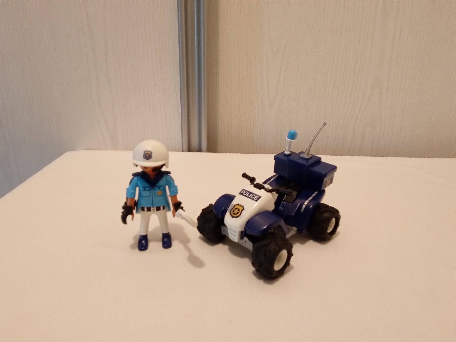 Playmobil 71092 politie quad compleet met pull-back systeem., Complete set, Voertuig, Ophalen of Verzenden, Zo goed als nieuw
