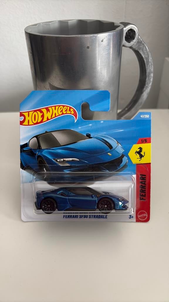 Hot Wheels Ferrari SF90 Stradale 1/64, Ophalen of Verzenden, Nieuw, Auto