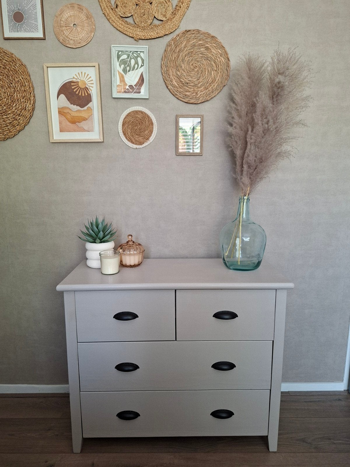 Handgemaakt Beige Kastje, Ophalen, 50 tot 100 cm, 3 of 4 laden, Minder dan 100 cm