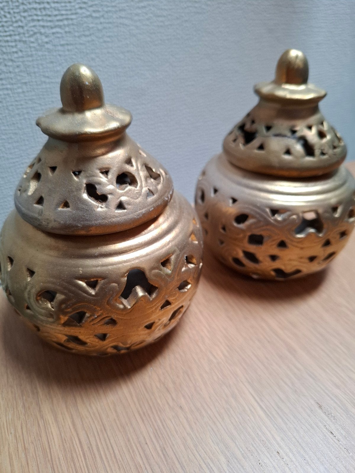 Waxinehouders, goud gespoten,  gebruikt, Ophalen, Gebruikt, Waxinelichthouder, Steen/keramiek