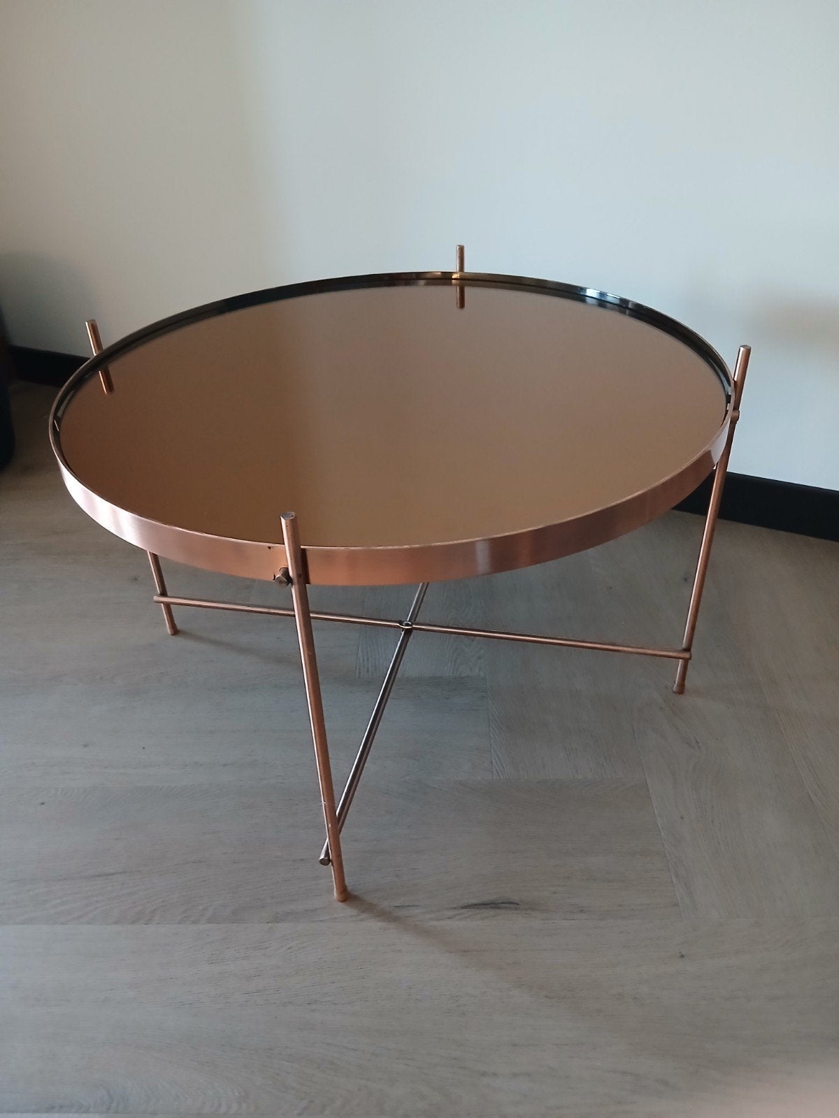 Koperen bijzettafel, Huis en Inrichting, Tafels | Bijzettafels, Ophalen of Verzenden, Zo goed als nieuw, Rond, Minder dan 55 cm