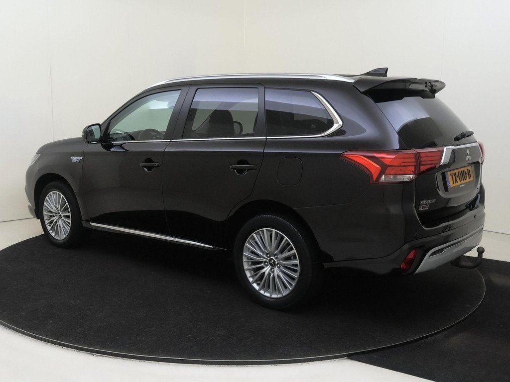 Mitsubishi Outlander 2.4 PHEV Intense | Apple Carplay/Androi, Auto's, Mitsubishi, Euro 6, 4 cilinders, Bedrijf, Vierwielaandrijving