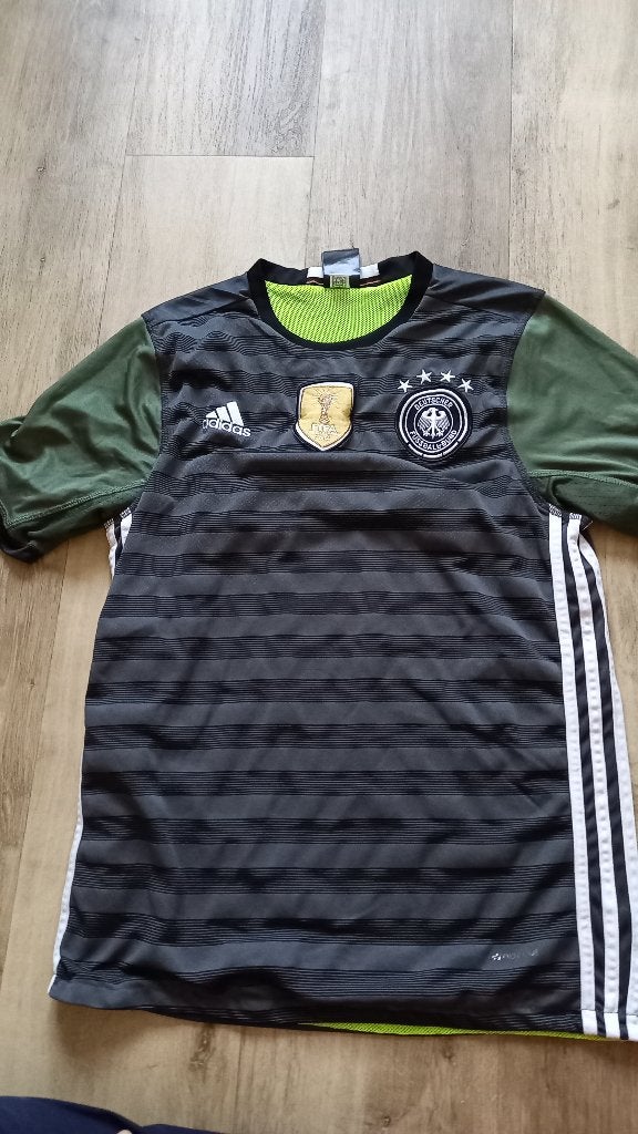 Duitsland Thuisshirt 2015 - FIFA Wereldkampioen Badge, Maat S, Ophalen of Verzenden, Gebruikt, Shirt