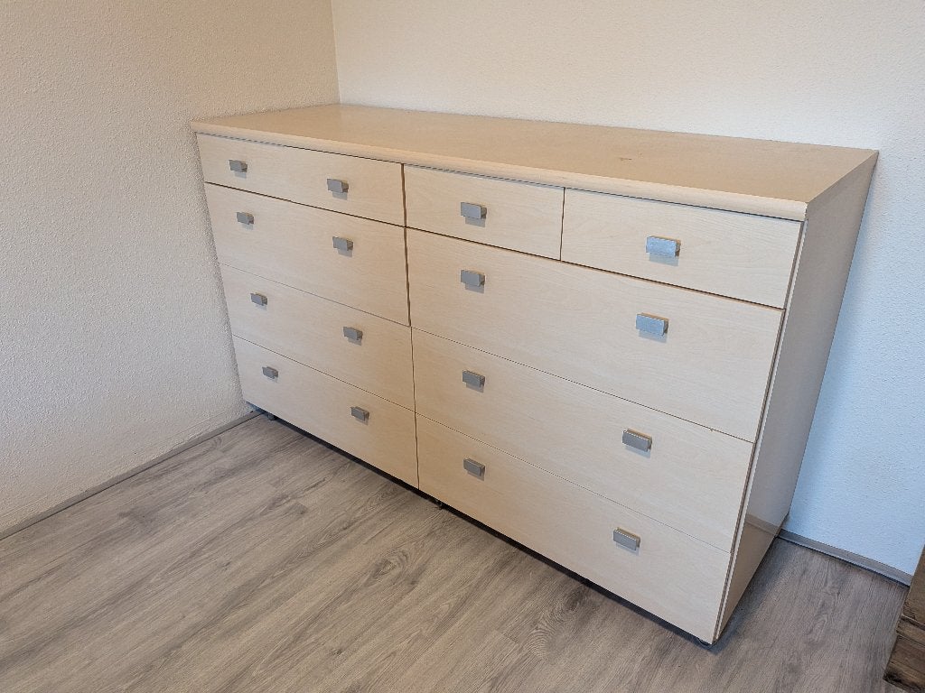 Dressoir op wielen, Ophalen, Gebruikt, 150 tot 200 cm, Met lade(s)