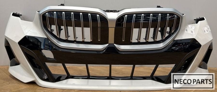 BMW 5 SERIE G60 G61 M VOORBUMPER BUMPER COMPLEET ORIGINEEL!!, Gebruikt, -, Voor, -