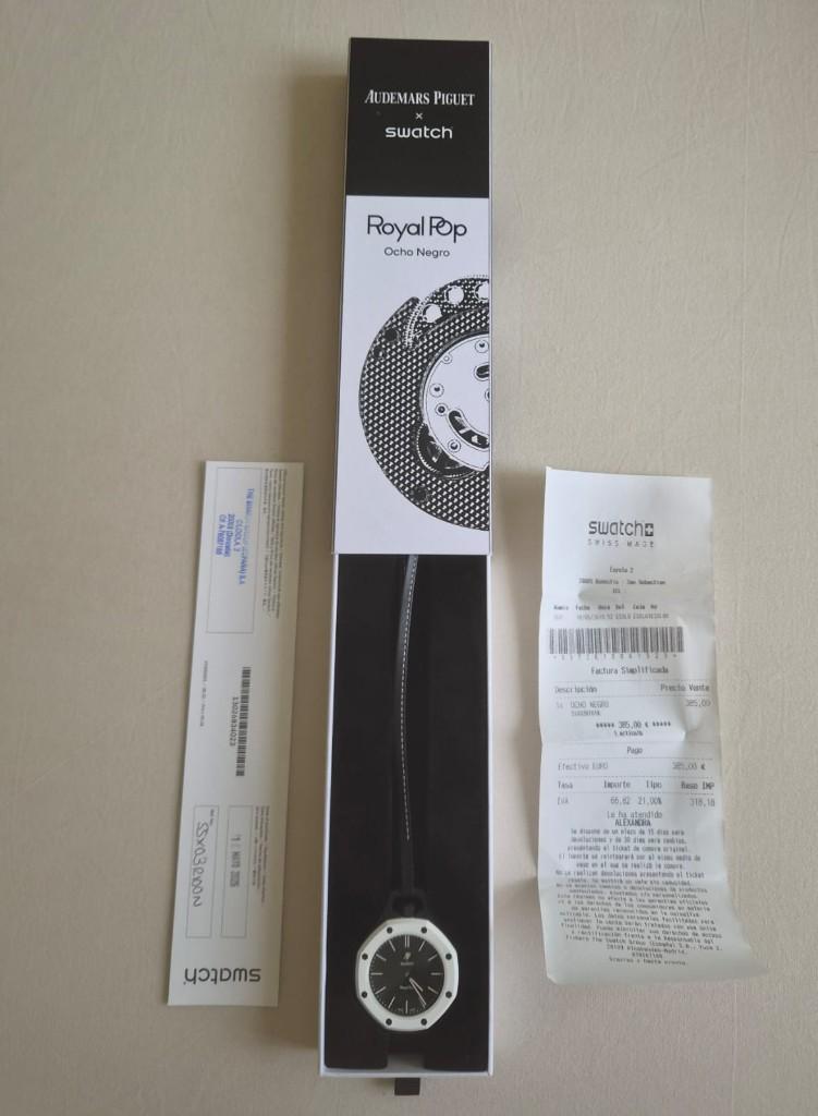 Swatch x AP Royal Pop "Ocho Negro" - NIEUW / NEW, Swatch, Nieuw, Kunststof, Ophalen of Verzenden