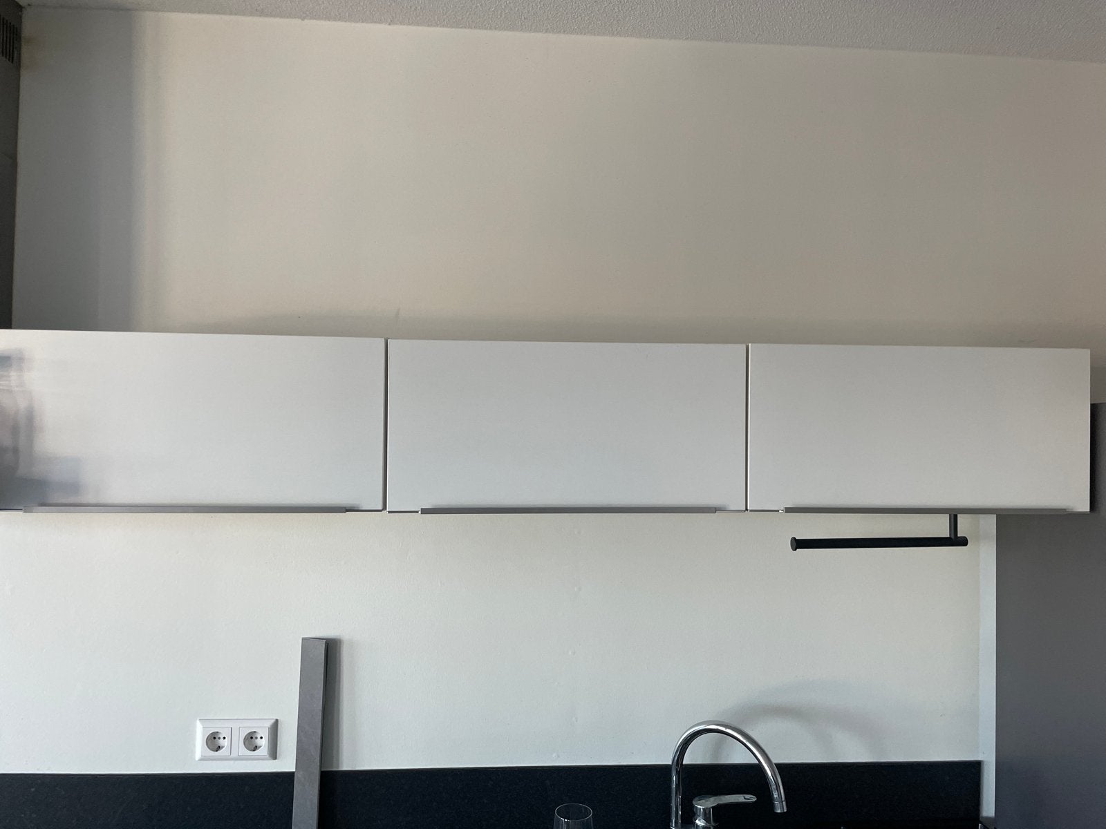 Bribus Keukenkastjes - Set van 3 Witte Bovenkastjes, Ophalen, Gebruikt, Wit, 150 tot 200 cm