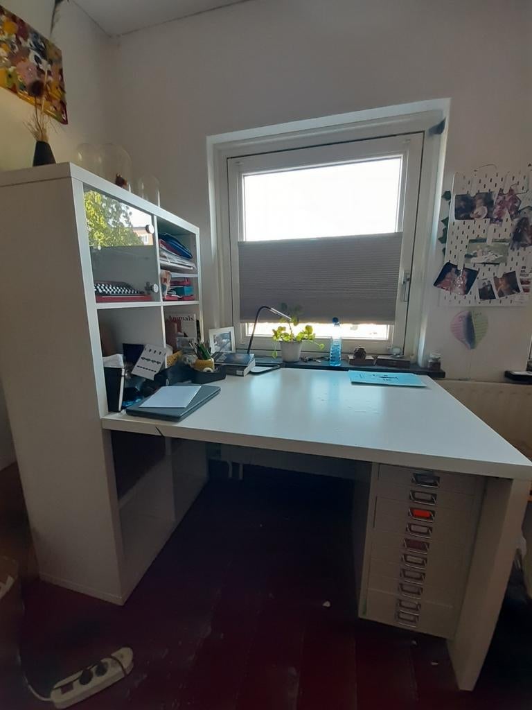 IKEA Kallax Bureau  - Gratis af te halen, Ophalen, Gebruikt