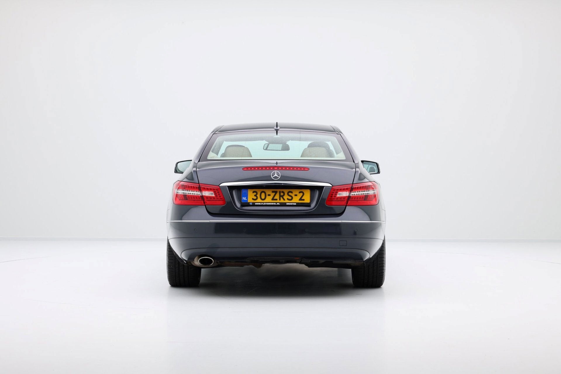 Foto 9 van Mercedes-Benz E-klasse Coupé 200 CGI Elegance Aut. Leer|Nav