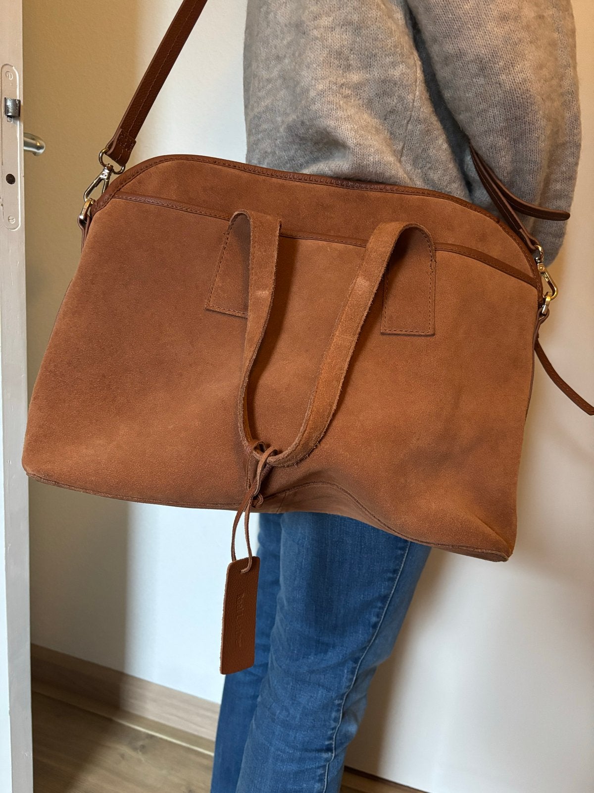 Zign  suède handtas/schoudertas - Cognac, Ophalen of Verzenden, Zo goed als nieuw, Bruin, Handtas