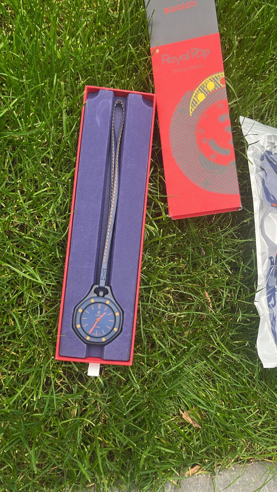 Swatch x Royal Pop Horloge - Nieuw in doos, Kunststof, Verzenden, Polshorloge, Swatch