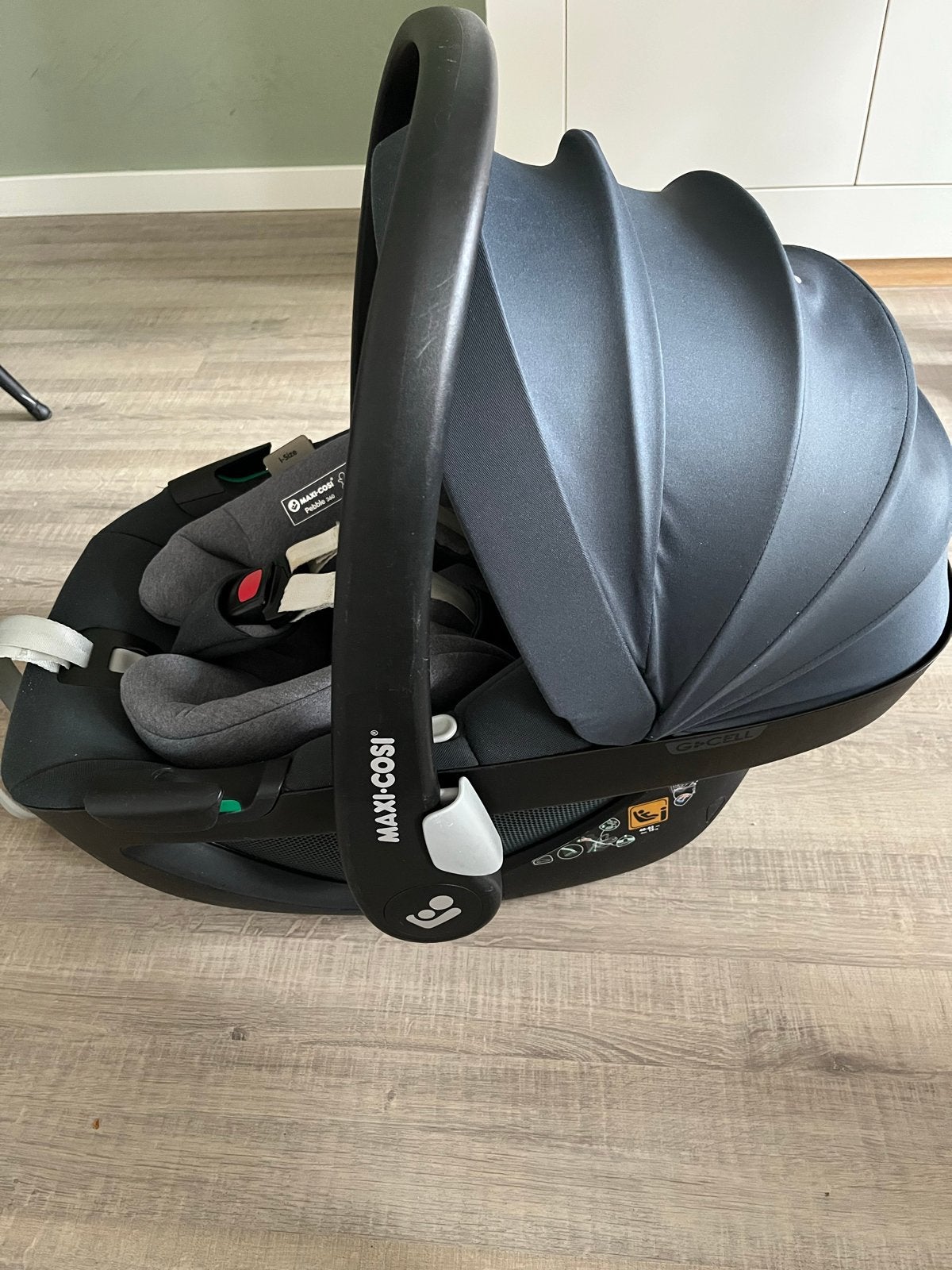Maxi Cosi Pebble 360 i-Size Essential Black, Ophalen, Autogordel of Isofix, Gebruikt, Zijbescherming