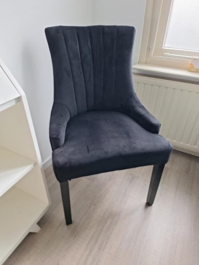 Stijlvolle Zwarte Eetkamerstoel - Comfortabel en Modern, Ophalen, Zwart, Modern, Elegant, Zo goed als nieuw