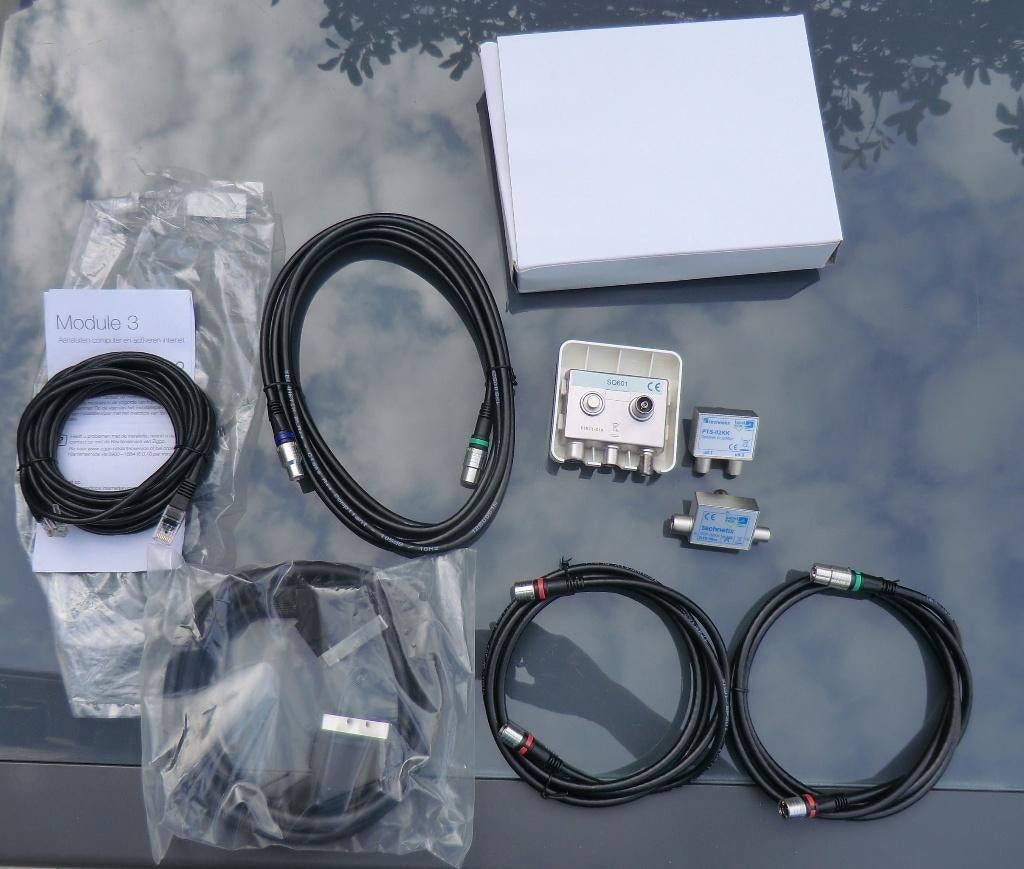 technetix SQ 601 kit, div. kabels, scartkabel, internetkabel, Ophalen of Verzenden, Nieuw, Minder dan 2 meter, Overige kabels