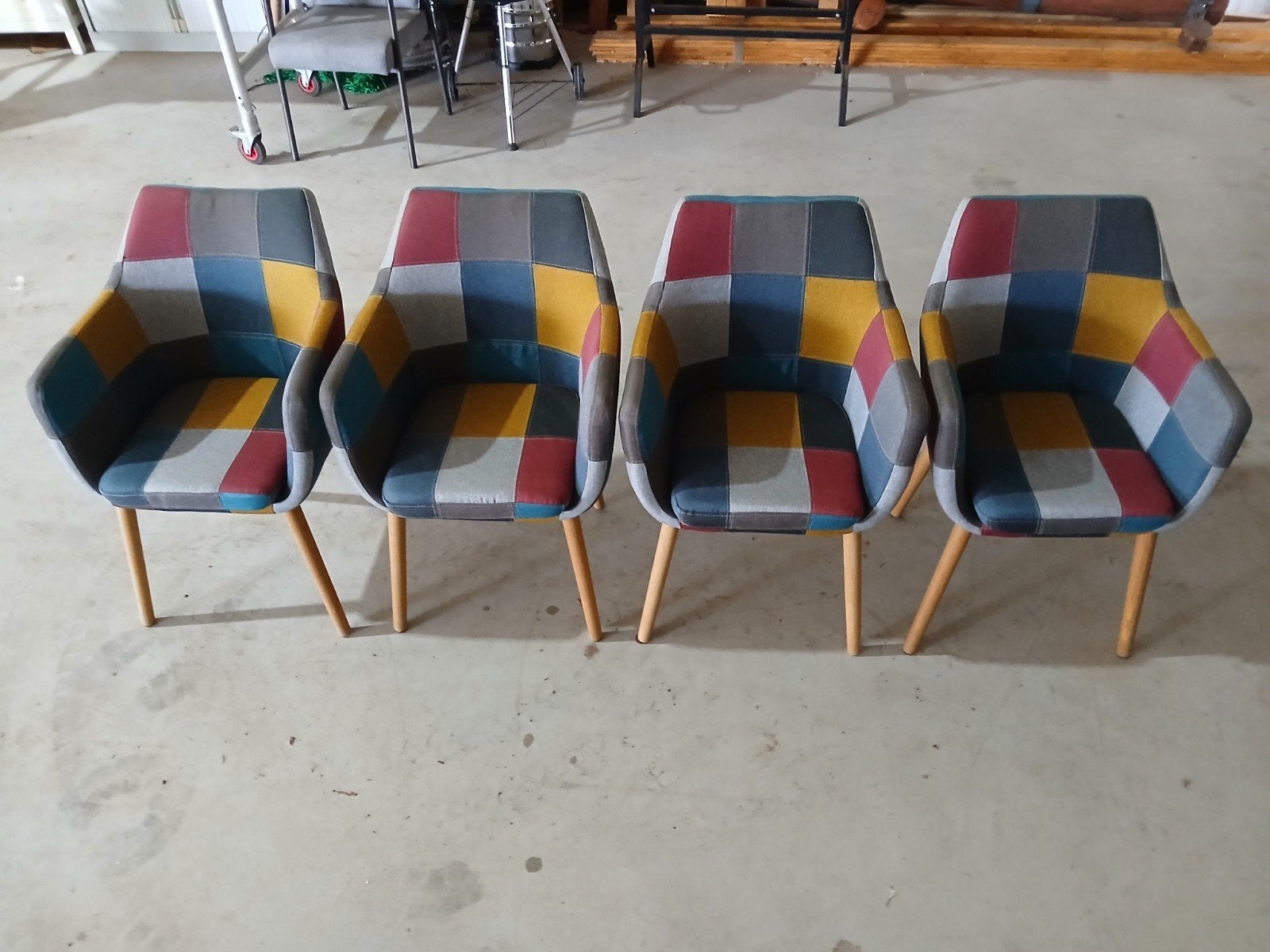 4 retro stoeltjes. Nieuwstaat!, Ophalen, Zo goed als nieuw, Stof, Retro