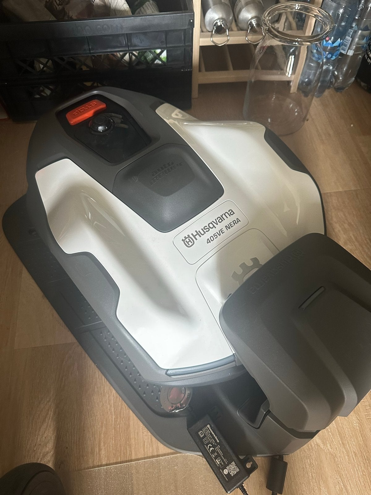 Husqvarna Automower 405X NERA Robotmaaier, Ophalen, Zo goed als nieuw, Meer dan 25 cm, Bestuurbaar via app