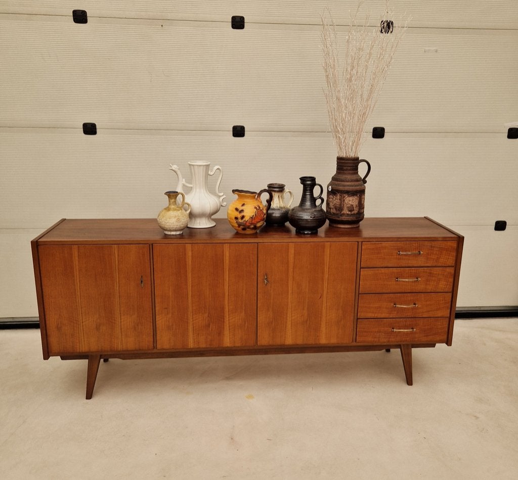 Vintage dressoir met messing grepen, 200cm, Met deur(en), ., 150 tot 200 cm, Ophalen of Verzenden