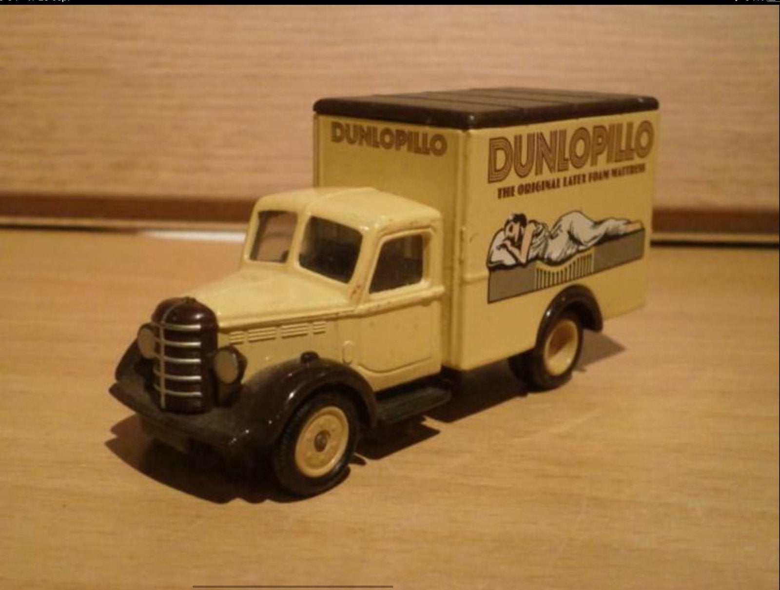 Bedford van Lledo, Ophalen of Verzenden, Zo goed als nieuw, Bus of Vrachtwagen