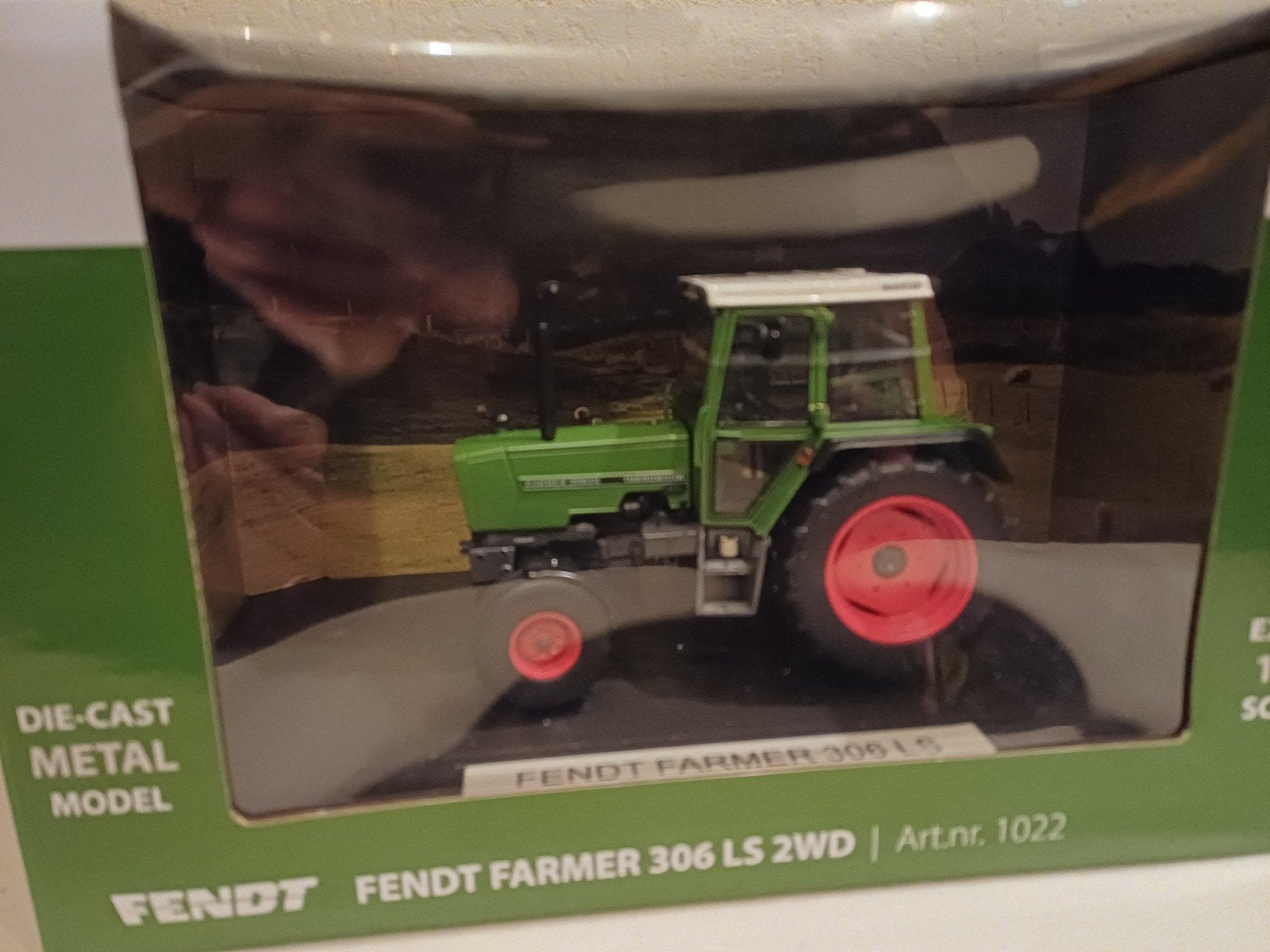 te koop fendt 306 ls weise, Hobby en Vrije tijd, Modelauto's | 1:32, Ophalen of Verzenden, Nieuw, Tractor of Landbouw, Overige merken