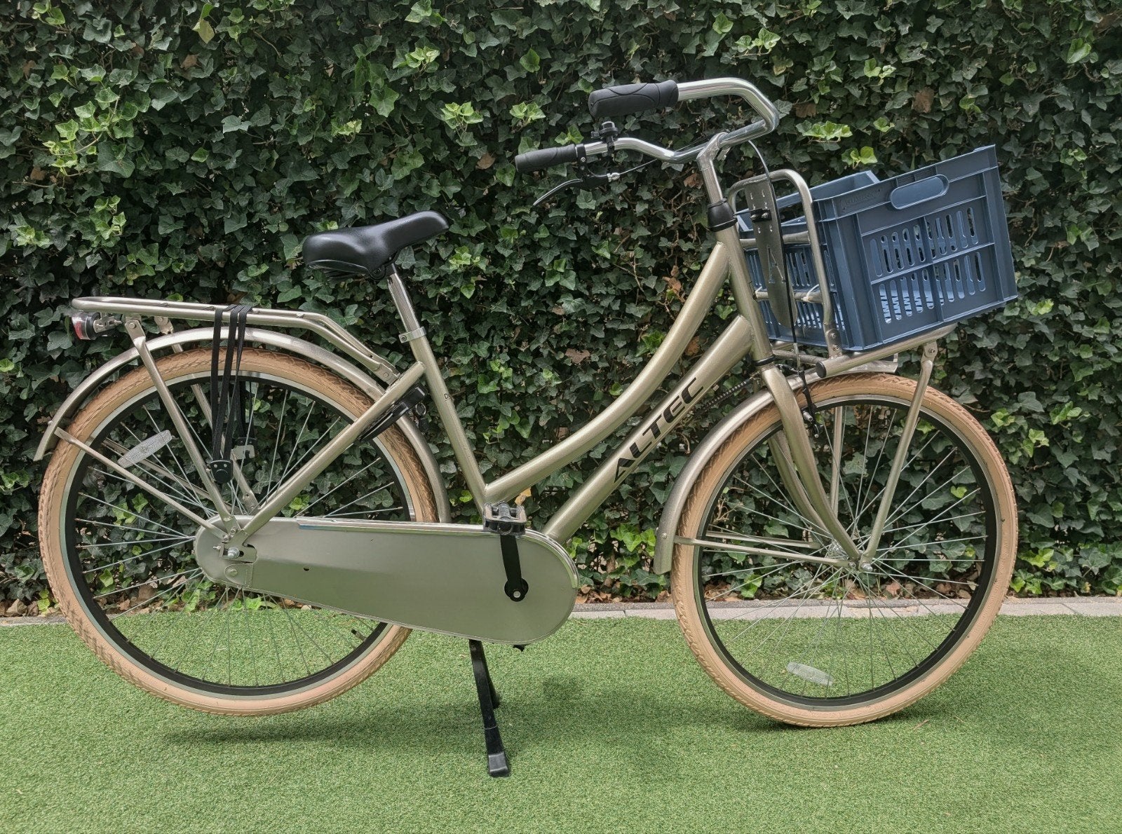 Altec Dutch 28 inch transportfiets, Fietsen en Brommers, Fietsen | Dames | Damesfietsen, Terugtraprem, Zo goed als nieuw, 50 tot 53 cm