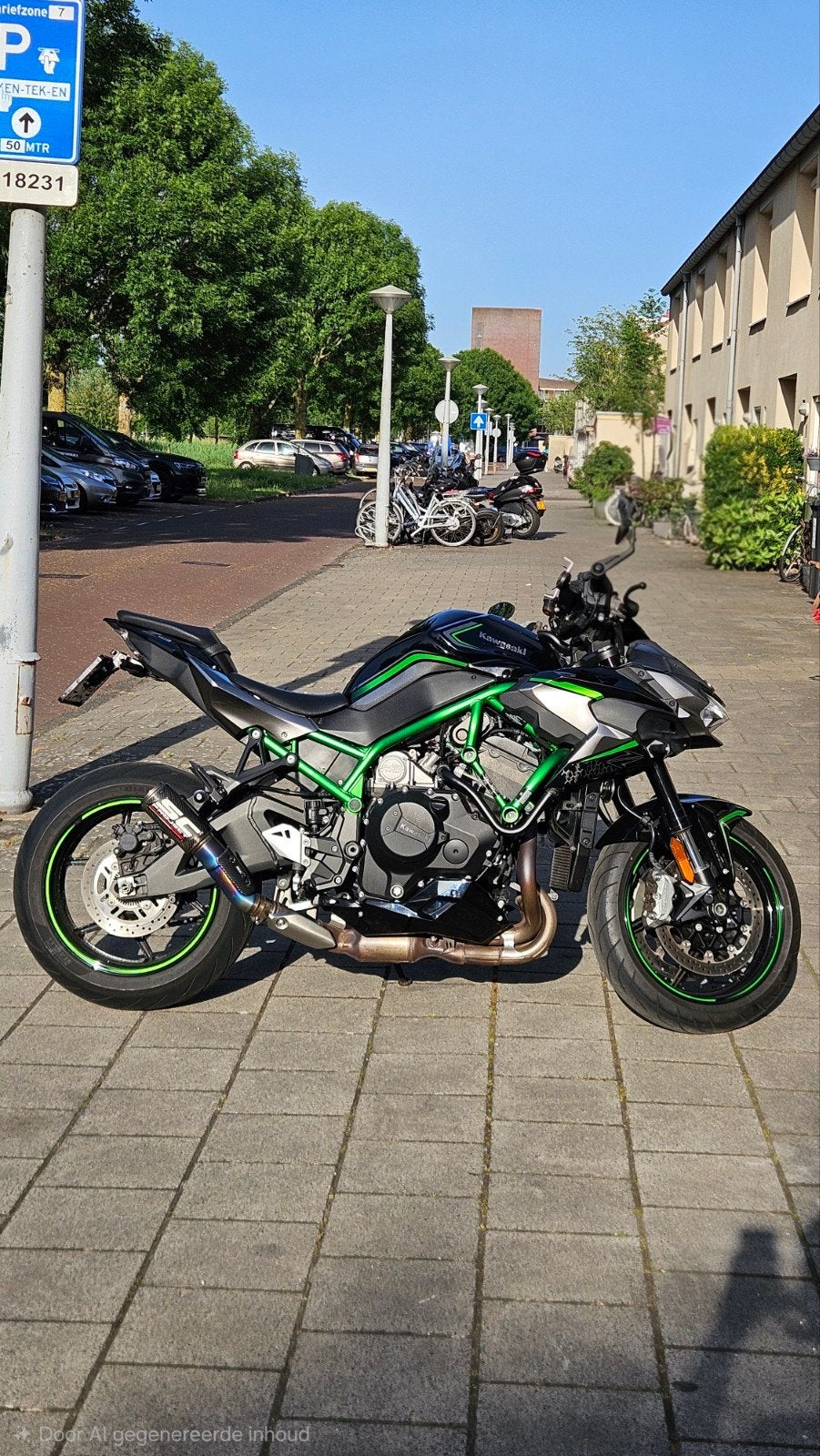 Mooie Kawasaki ZH2 met opties en weinig km sportuitlaat Z H2, 4 cilinders, Motorrijbewijs A, Particulier, Handvatverwarming