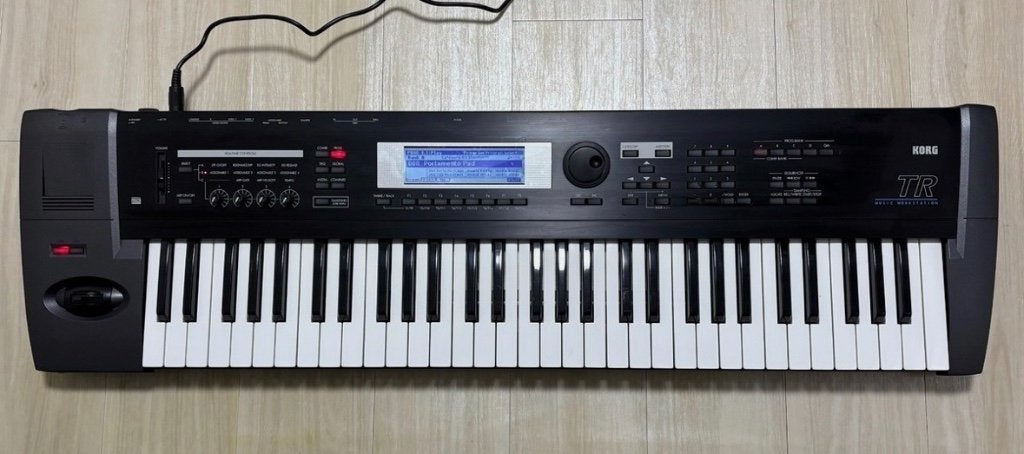 Korg Triton TR61, Muziek en Instrumenten, Ophalen, Korg, Met koffer of flightcase, 61 toetsen