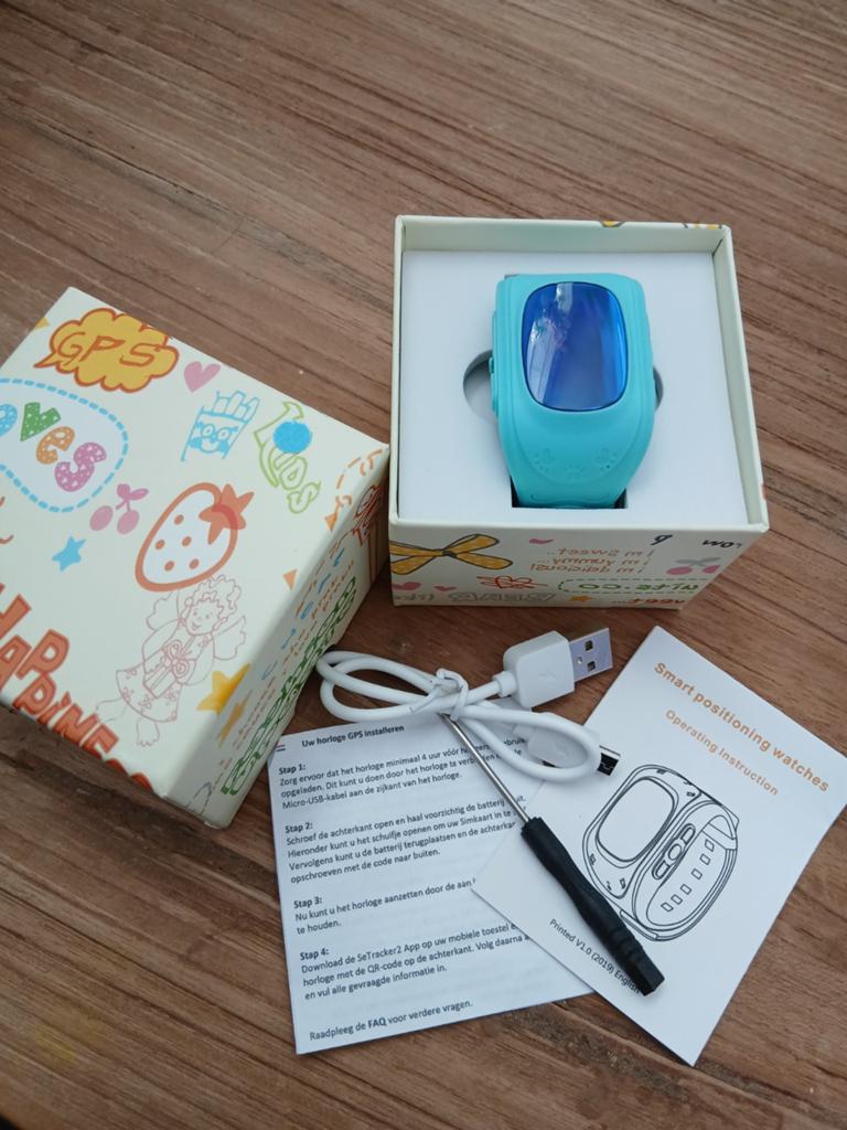 Compleet GPS kinderhorloge, Sieraden, Tassen en Uiterlijk, Horloges | Kinderen, Zo goed als nieuw, Jongen of Meisje, Blauw, Ophalen of Verzenden