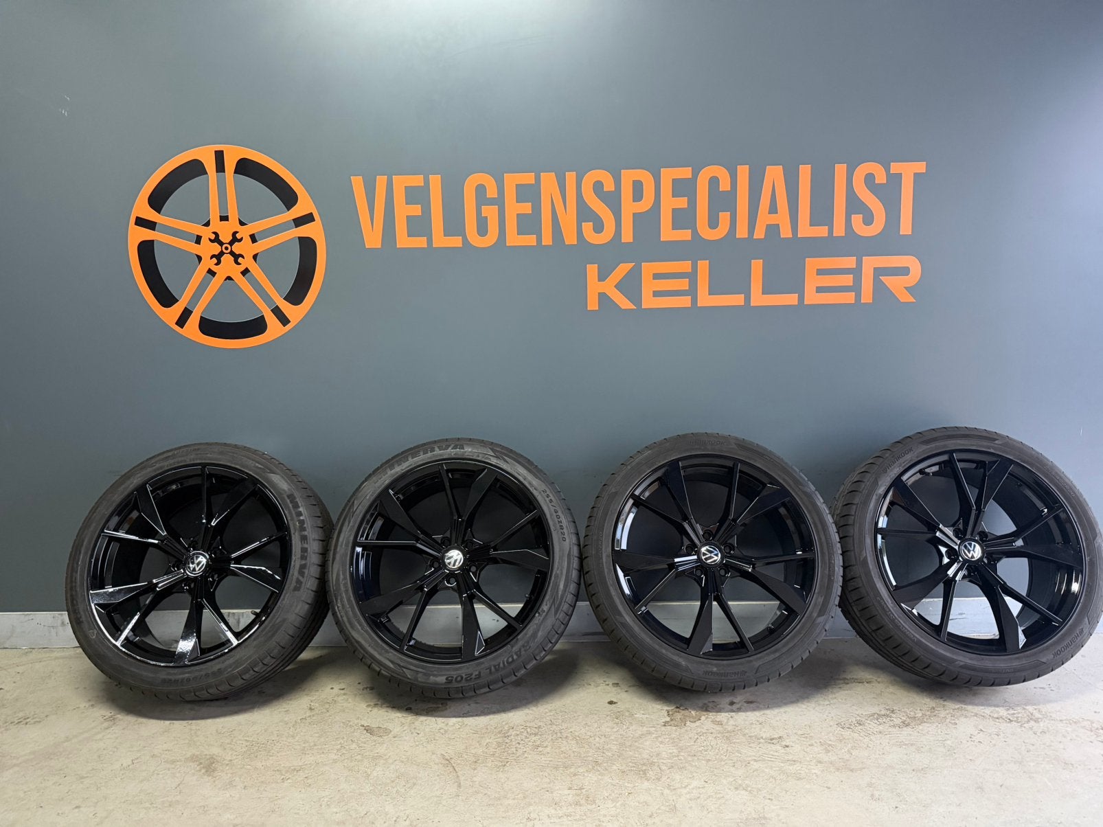 Vw Tiguan 20 inch Misano 5x112 velgen 255/40/20 Zomerset, 255 mm, Banden en Velgen, Nieuw, Ophalen of Verzenden