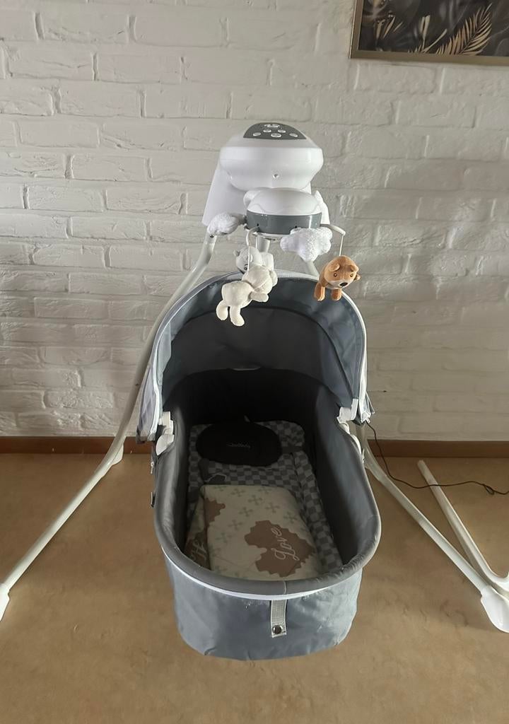 Quilola schommelstoel/wieg tot 12kg, Dieren en Toebehoren, Ophalen, Zo goed als nieuw