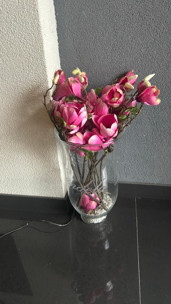 Riviera Maison vaas met gratis bloemen, Overige kleuren, Ophalen of Verzenden, Minder dan 50 cm, Glas