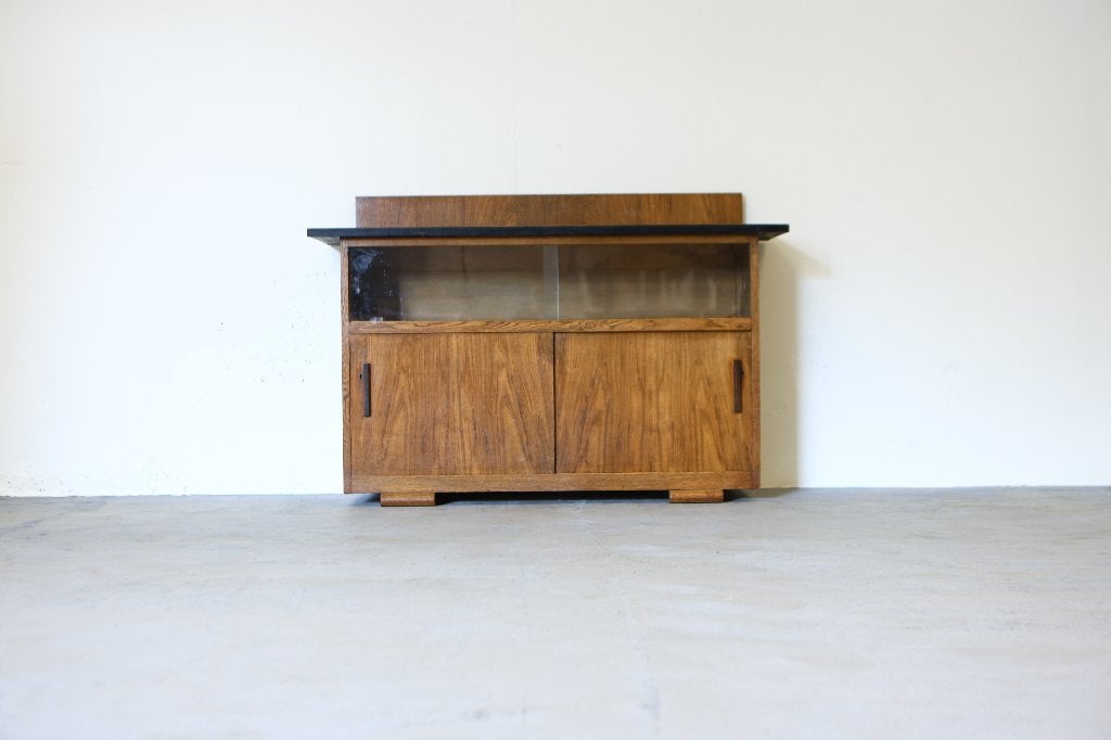 Haagsche school dressoir jaren '20, Huis en Inrichting, 150 tot 200 cm, Eikenhout, Ophalen of Verzenden, 50 tot 75 cm