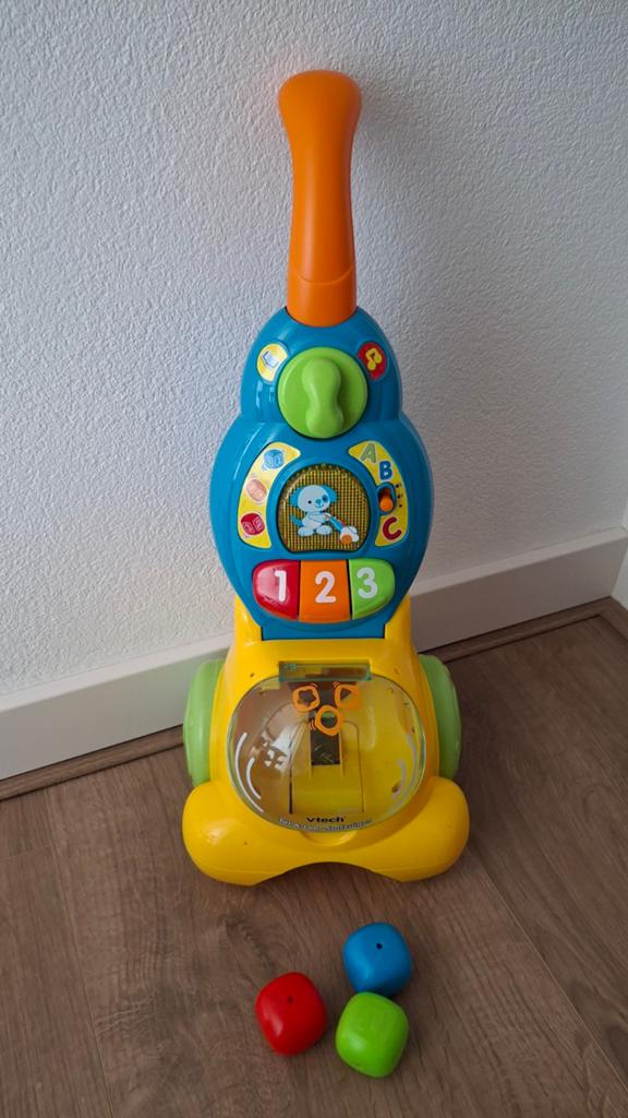 V tech stofzuiger, met geluid., Ophalen, Gebruikt, 6 maanden tot 2 jaar