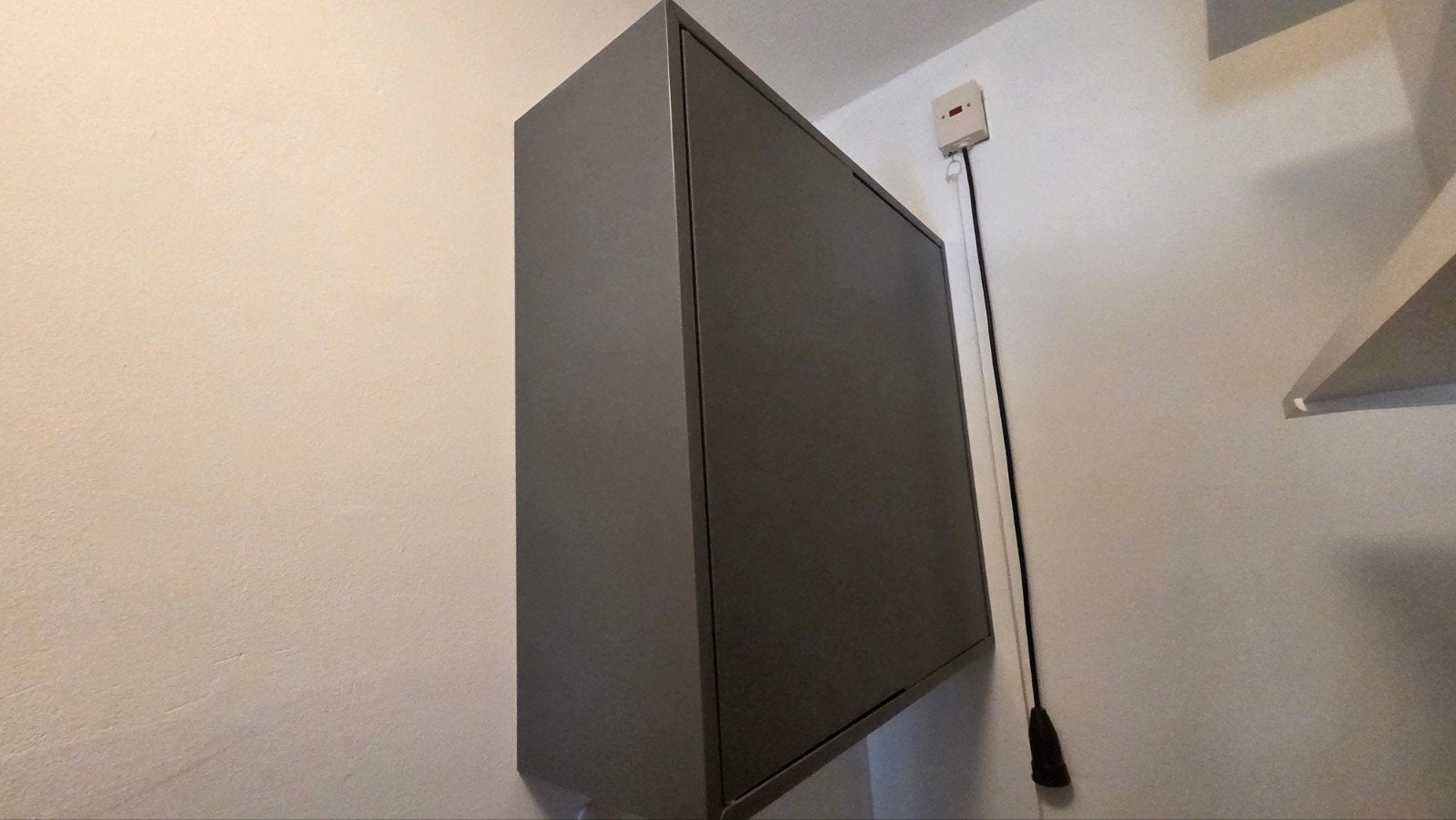 Eket wandkast grijs 70x35x70 cm, Ophalen, Zo goed als nieuw