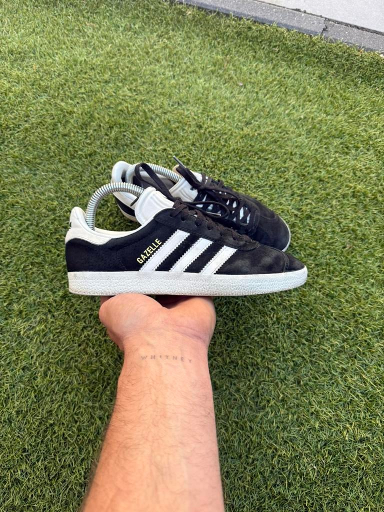 Adidas gazelle 37, Ophalen of Verzenden, Zo goed als nieuw, Sneakers of Gympen