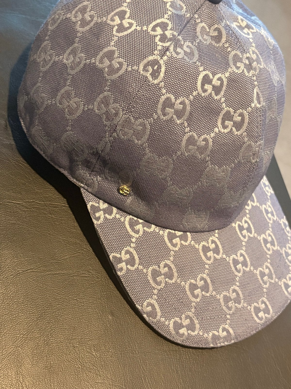 Gucci Pet met GG-patroon - Zo goed als nieuw, Kleding | Heren, Hoeden en Petten, Ophalen of Verzenden, Zo goed als nieuw, One size fits all