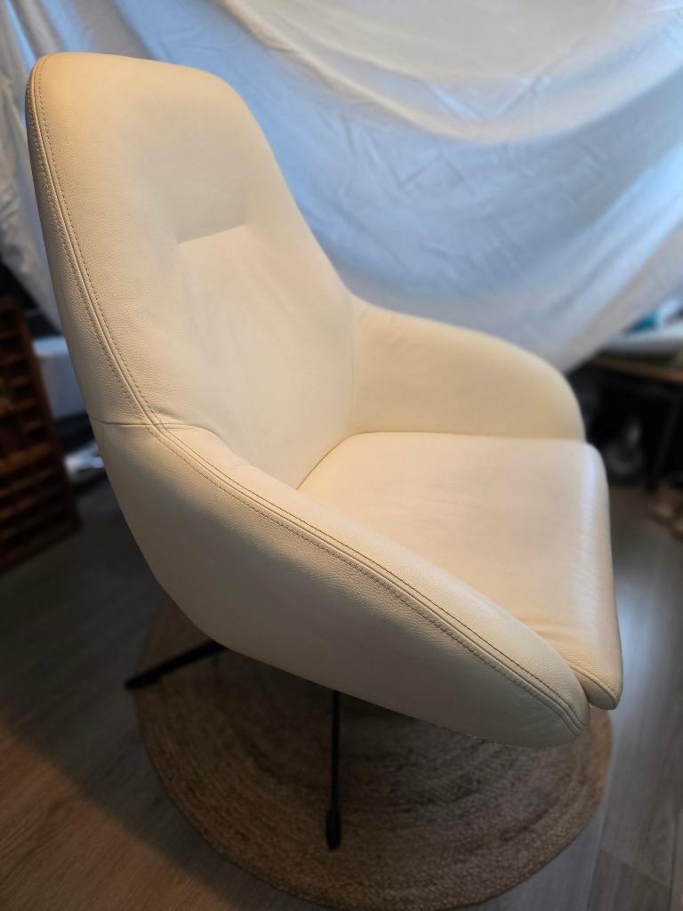 Draaifauteuil Goossens zeer comfortabel in perfecte staat, Huis en Inrichting, Fauteuils, Ophalen, Minder dan 75 cm, Zo goed als nieuw