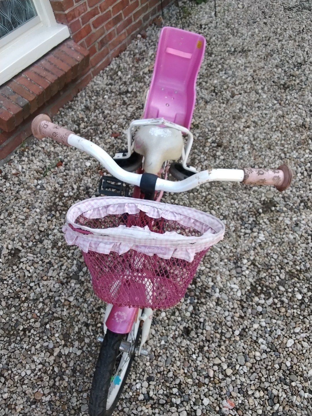loekie meisje fiets wielmaat 16 x 175 met zijwieltjes € 30, Ophalen of Verzenden, Gebruikt, 16 tot 20 inch, Zijwieltjes
